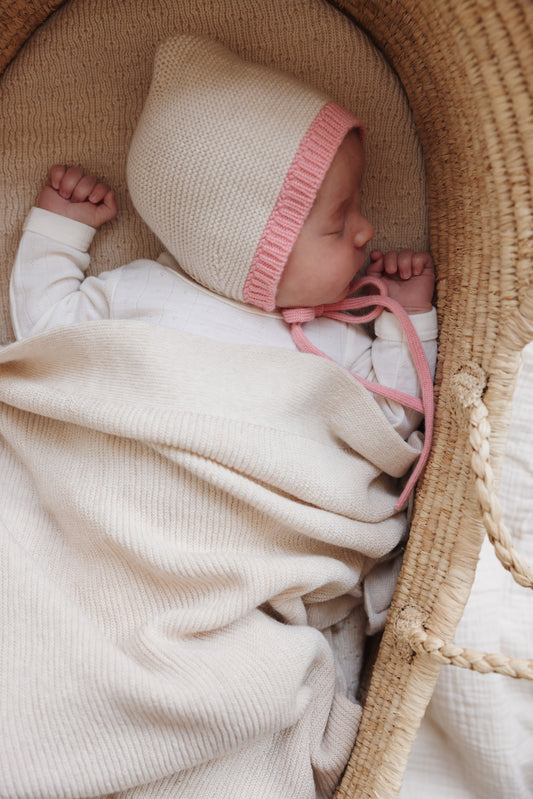 Hvid - Bonnet Dolly (Cream/Bubblegum)