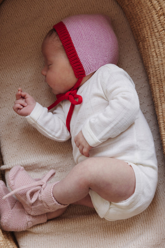 Hvid - Bonnet Dolly (Cotton Candy/Red)