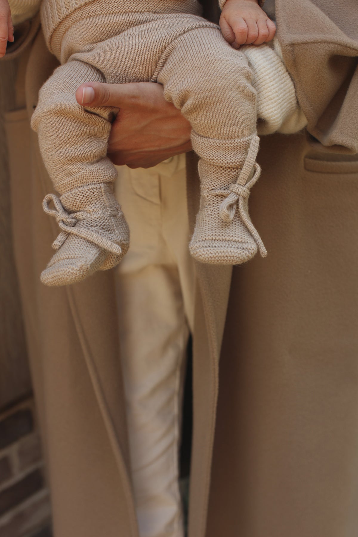 Sand Color Booties Hvid - Booties (Sand) – Hello Little Crew