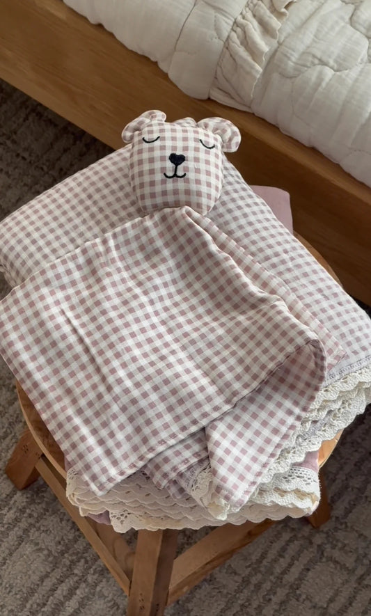 Mauve Solids + Gingham Quilted Gauze Blanket