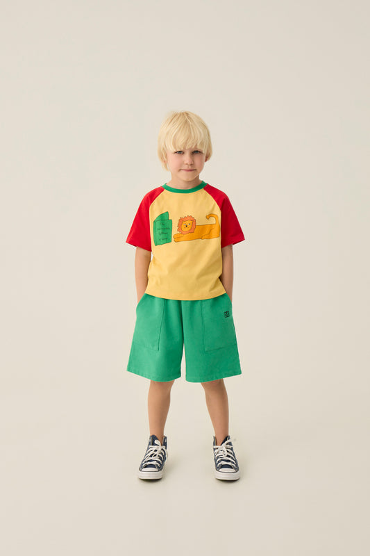 The Campamento - Reading Lion T-shirt