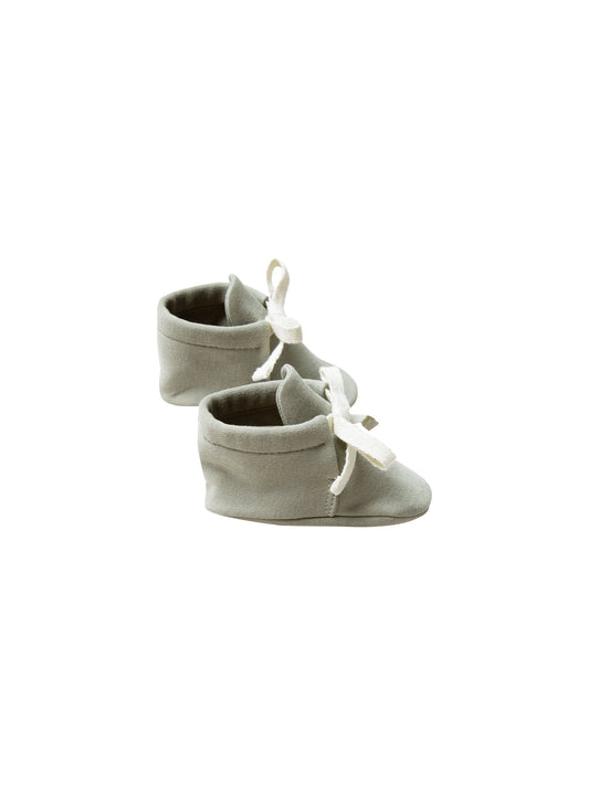Quincy Mae - Baby Booties (Sage)