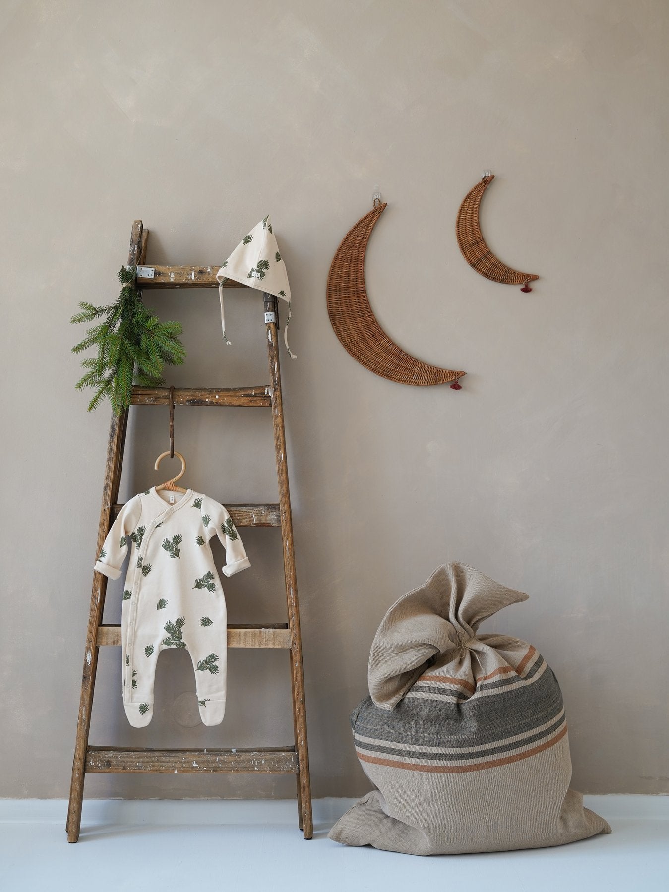 Organic Zoo - Pine Forest Bonnet – Hello Little Crew