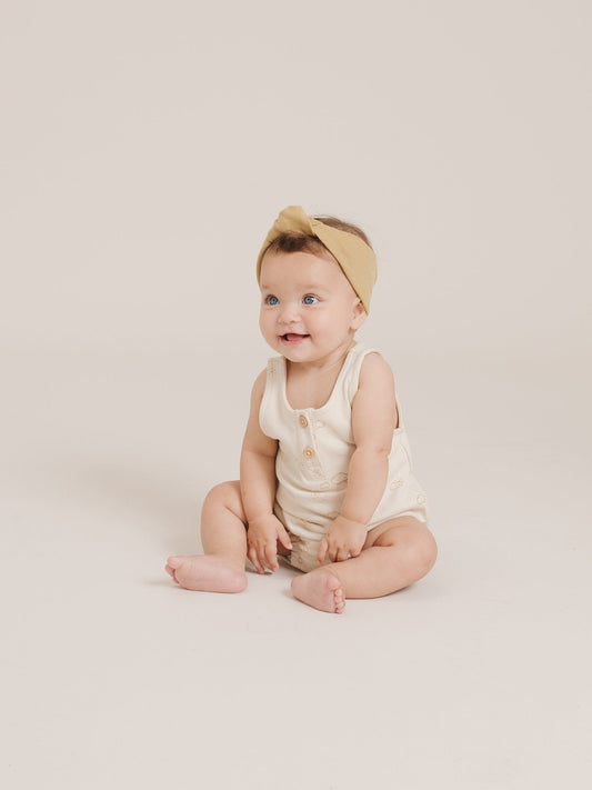 Quincy Mae - Sleeveless Bubble Romper (Natural)